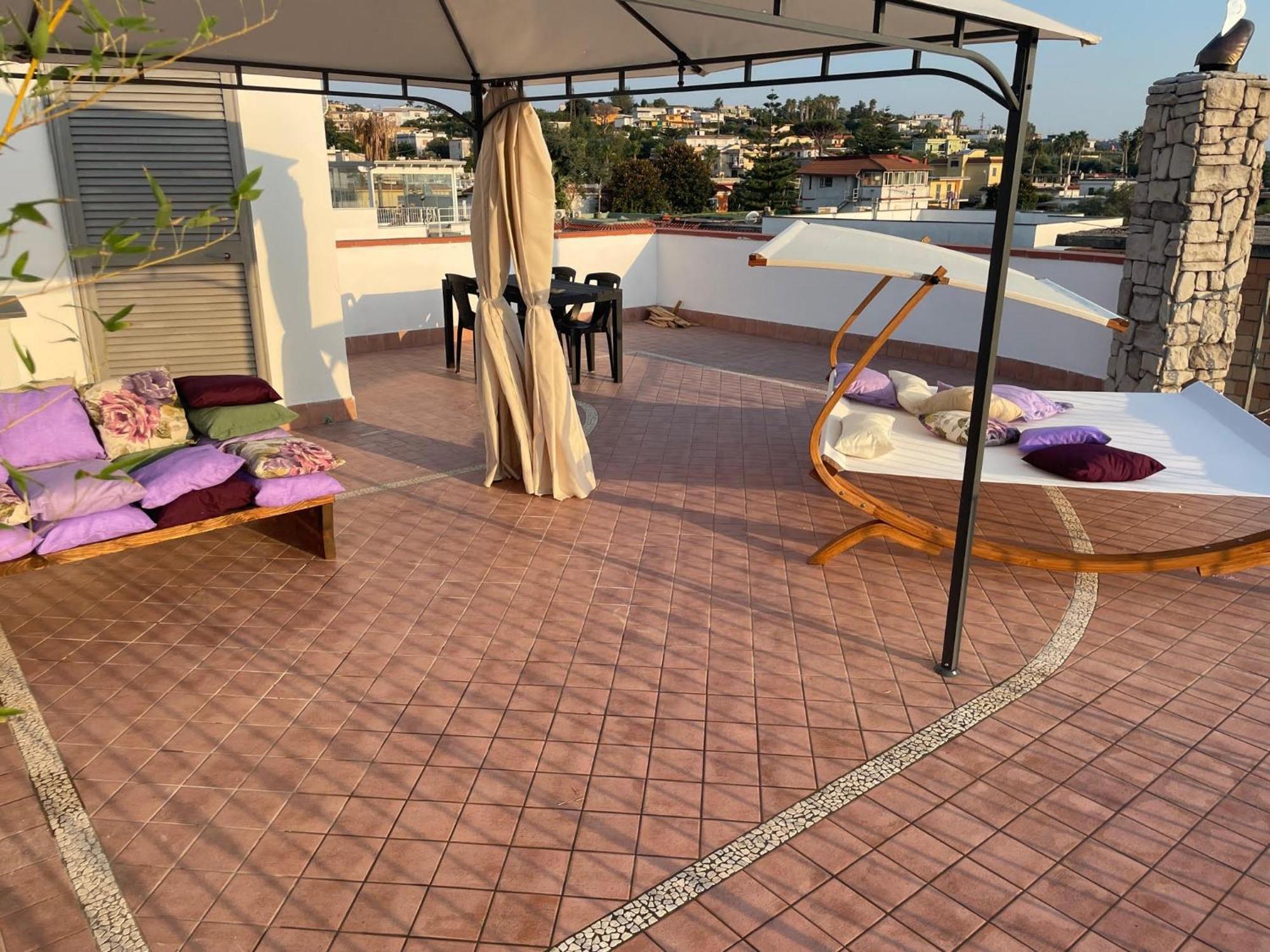 Domus Parva - Villa Con Bio-Piscina, Spa Privata E Appartamenti Panoramici Bacoli Eksteriør billede